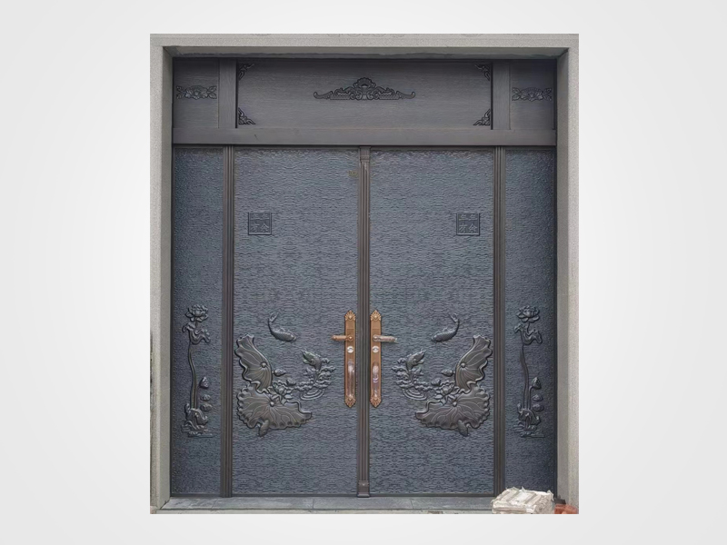 铜门也会变旧?铜宇教你几招保养小技巧,十年之后依然靓丽如新